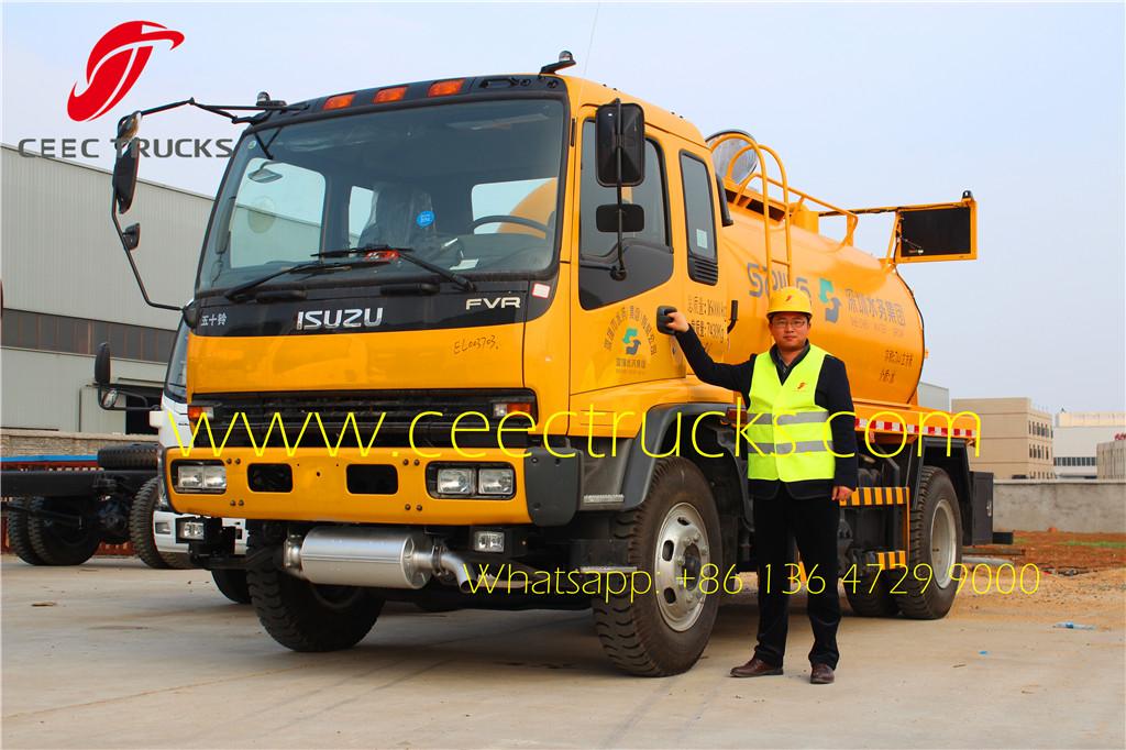 ISUZU combined jetting truck