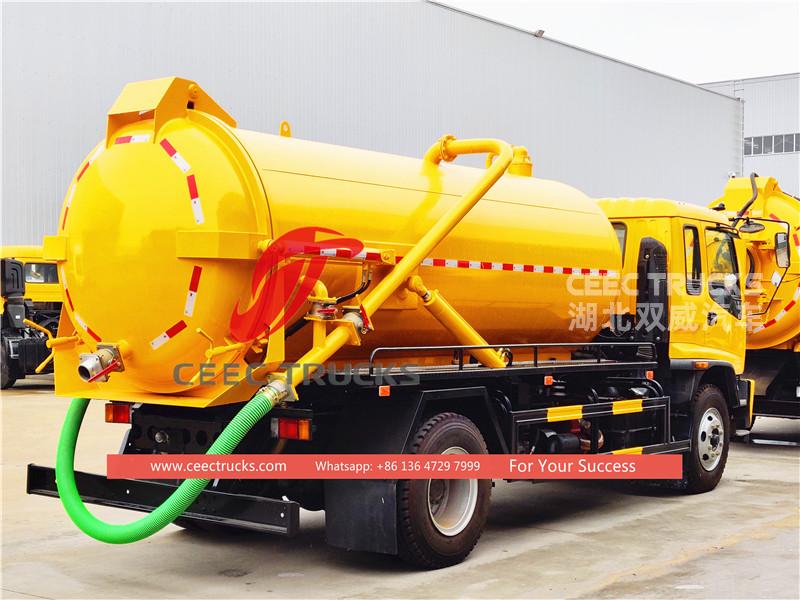 Isuzu sewer suction truck