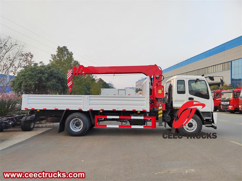 Isuzu FTR telescopic boom truck mounted crane