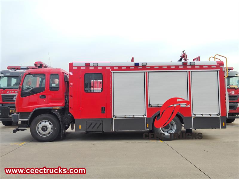 Isuzu heavy rescue fire truck