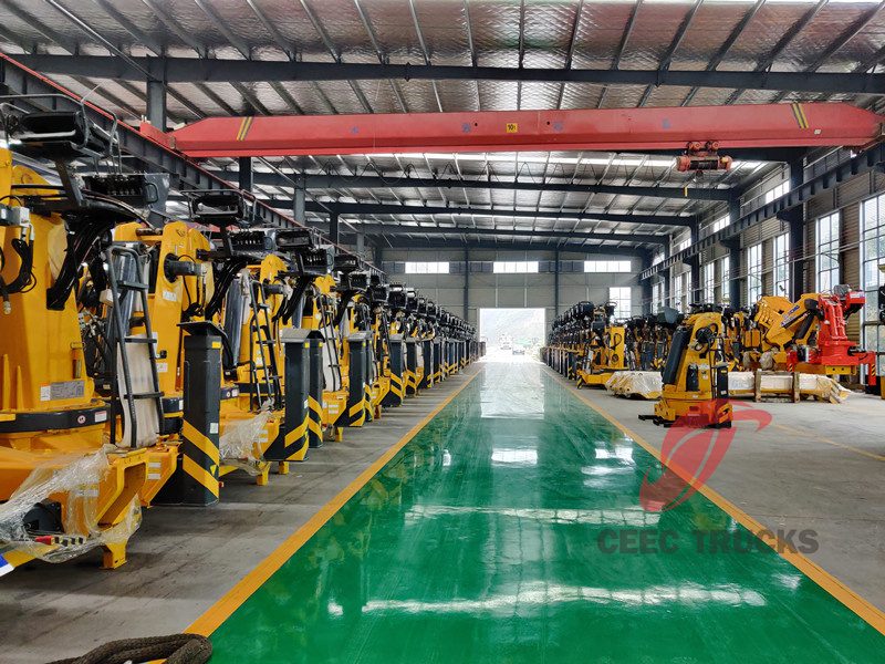 china best crane truck manufacturer