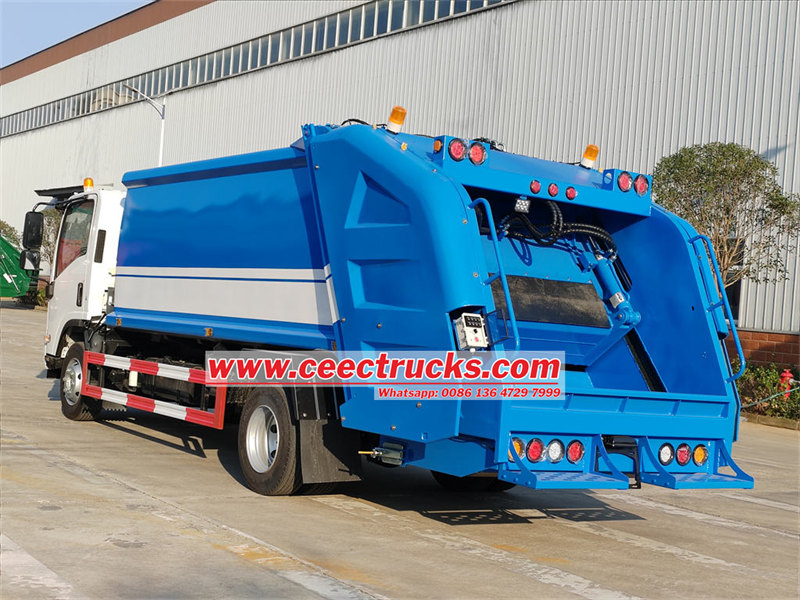 ISUZU 700P waste compactor truck for sale