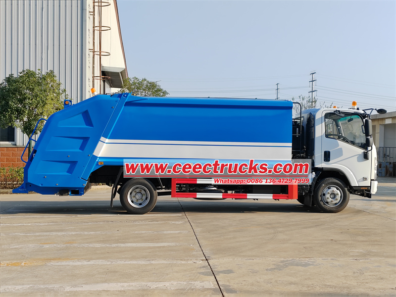 Isuzu NPR 700P 10cbm garbage compactor truck