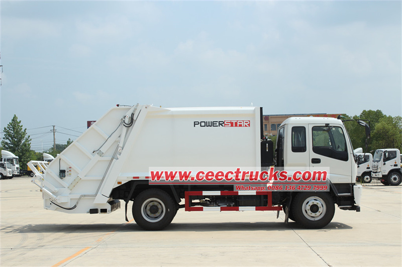 ISUZU FTR garbage compactor truck