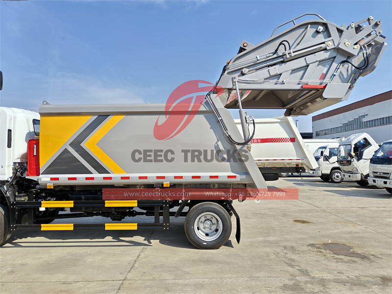 ISUZU NPR off-road garbage rear loader truck ISUZU NPR off-road garbage rear loader truck