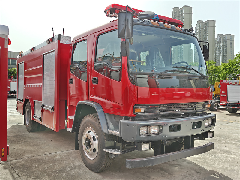 ISUZU fire fighting truck for sale