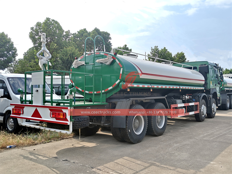 Howo 8X4 water tank truck