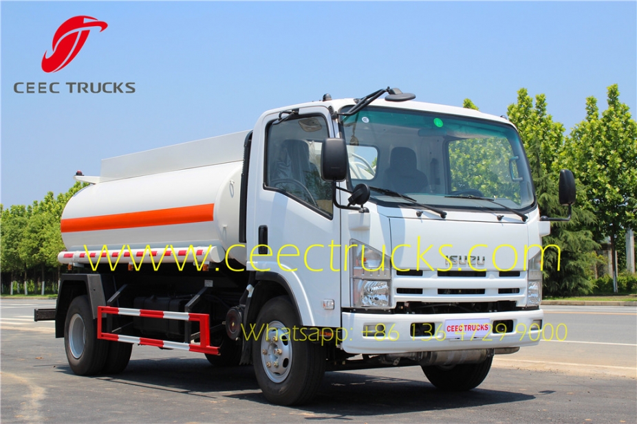 China TOP isuzu 5000 liters fuel tanker truck