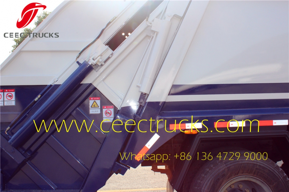 Lowest price FAW 10-12 m³ garbage compactor trucks