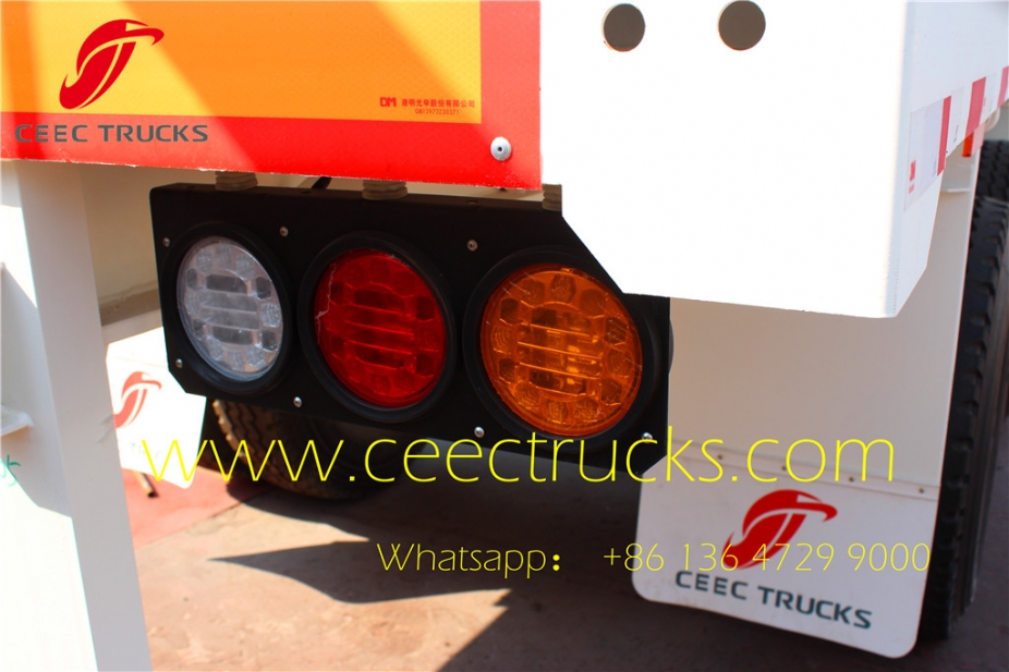 Heavy type 40000 liters fuel tanker semi trailer manufacturer