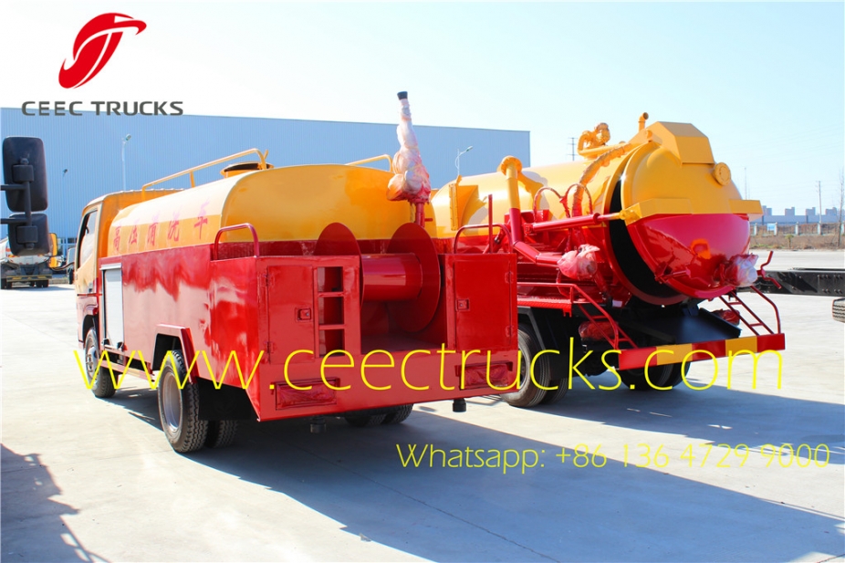 2016 best selling model 4CBM sewage suction tanker truck