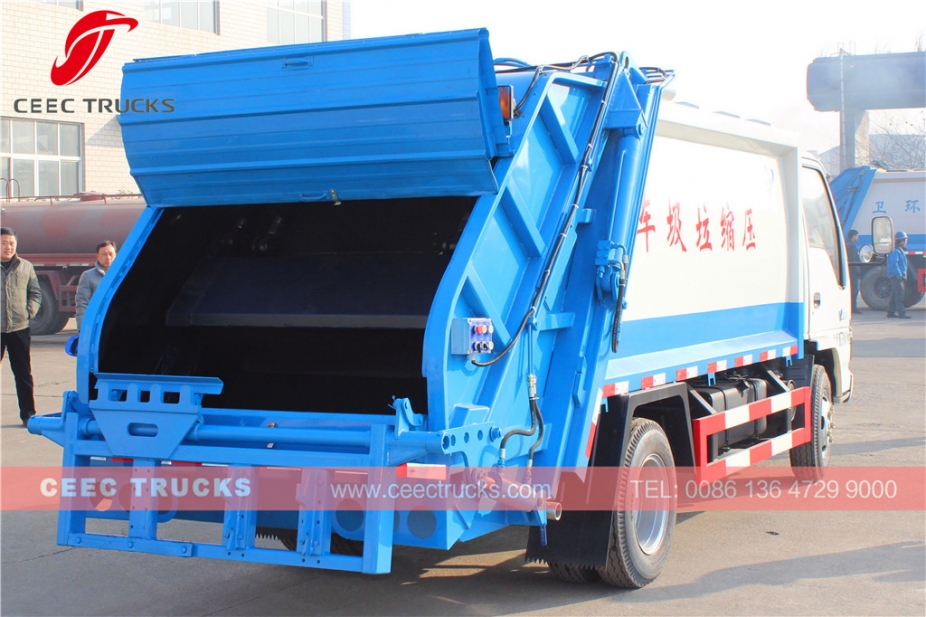 ISUZU 5000L refuse compressed vehicle