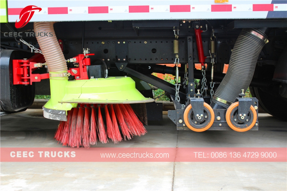 Kendaraan penyapu jalan Dongfeng 12.000L