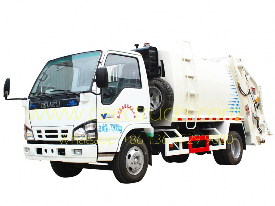 Kendaraan kompresor sampah ISUZU 5000L