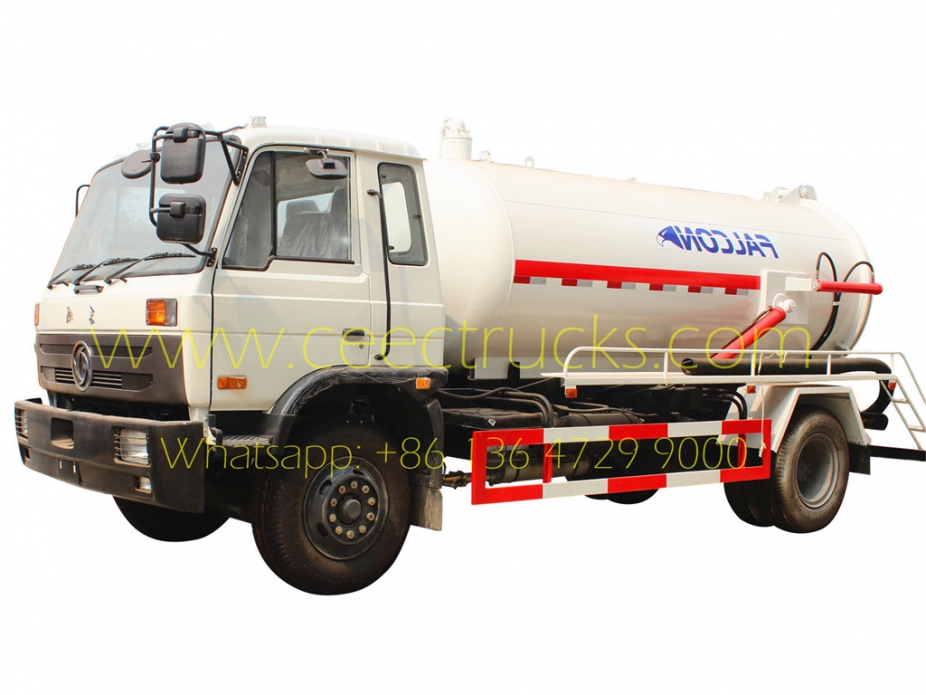 Truk tangki vakum Dongfeng 10.000L