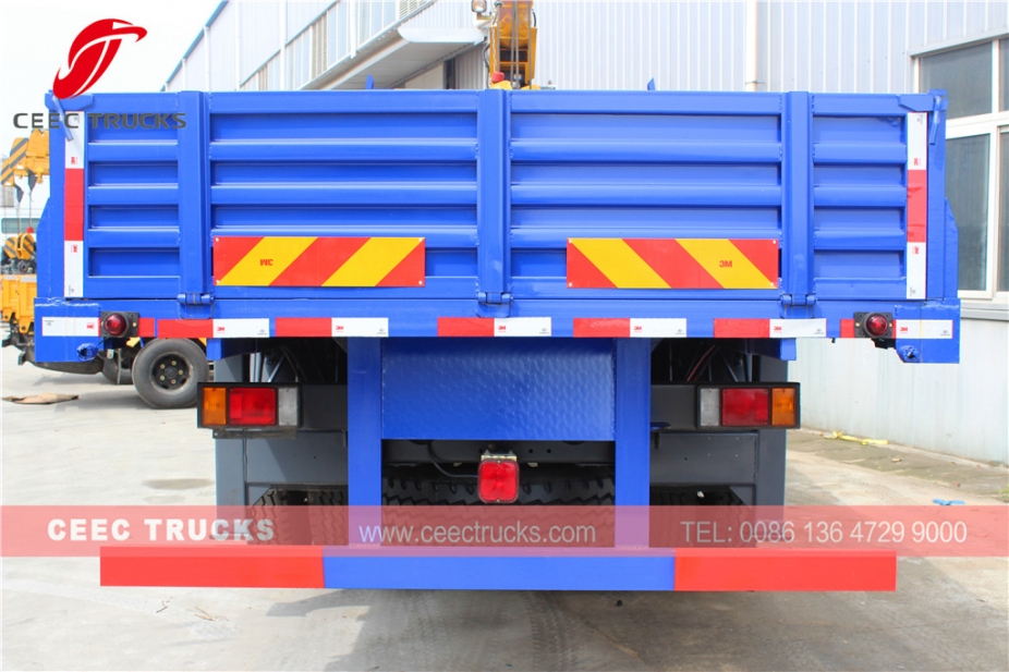 DONGFENG 6.3T boom crane trucks for sale