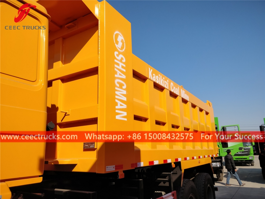 Truk Tipper SHACMAN F2000 6x4