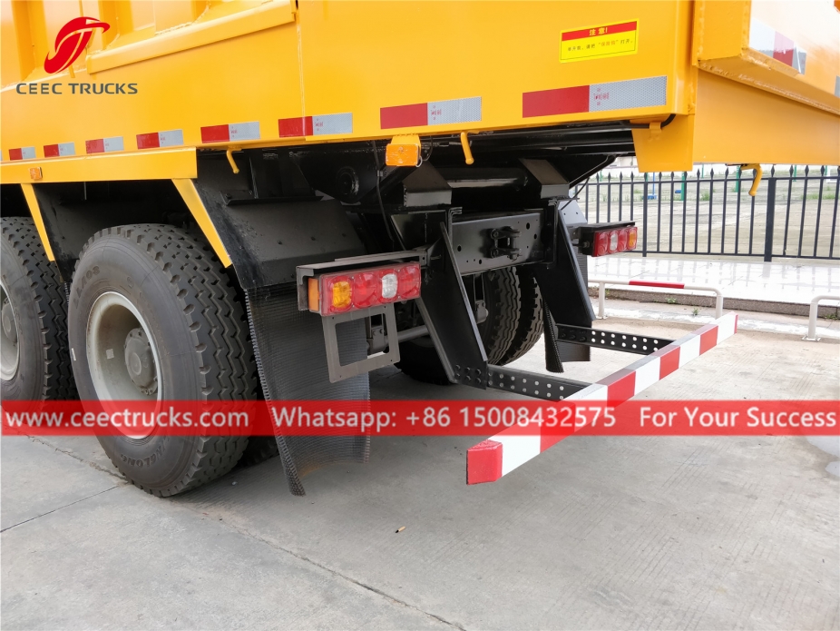 Truk Dumper Shacman 8x4