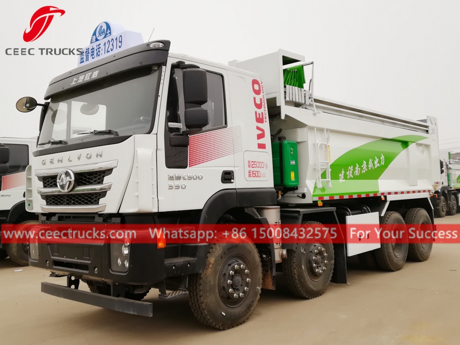 Truk sampah 8x4 IVECO