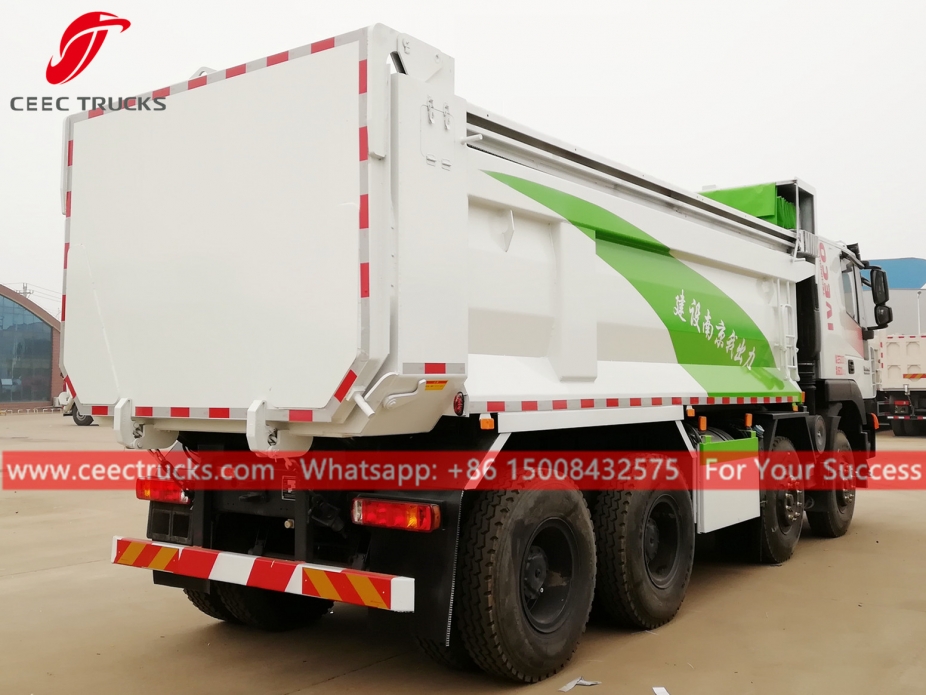 Truk sampah 8x4 IVECO