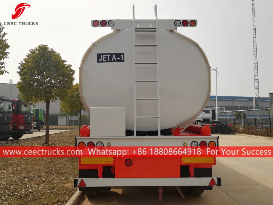 Semitrailer tanker bahan bakar 45.000L