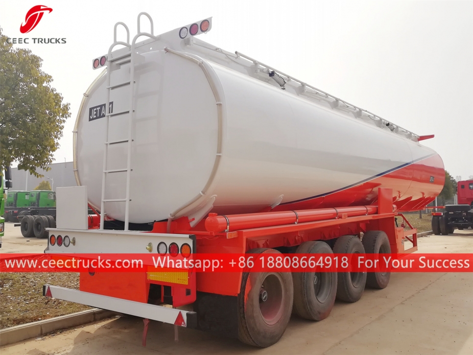 Semitrailer tanker bahan bakar 45.000L