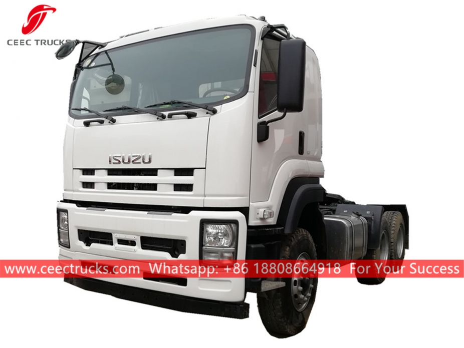 Truk Traktor 6x4 ISUZU