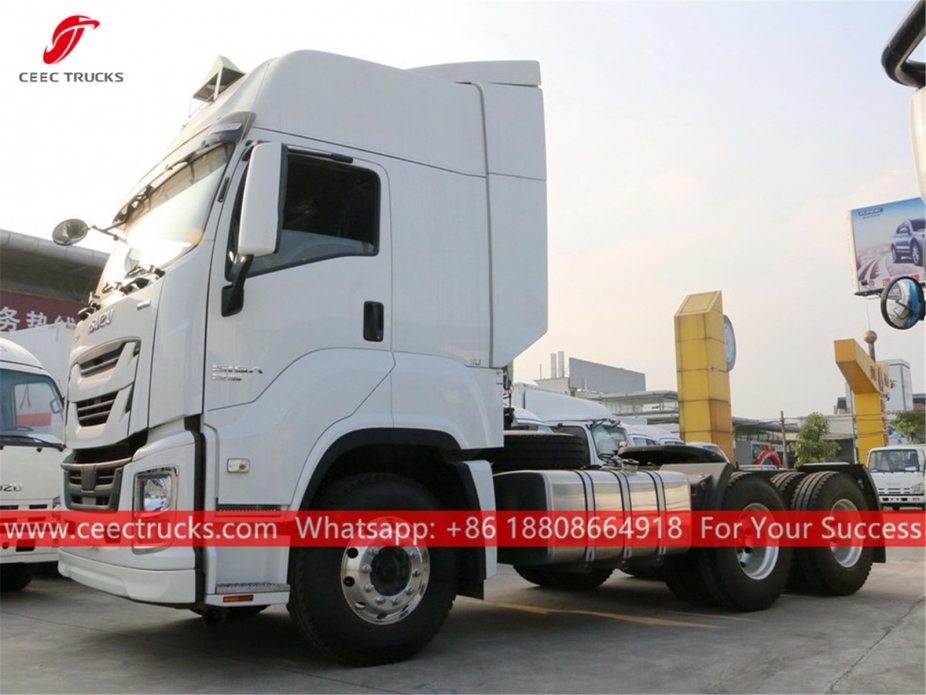 Truk Traktor 6x4 ISUZU GIGA