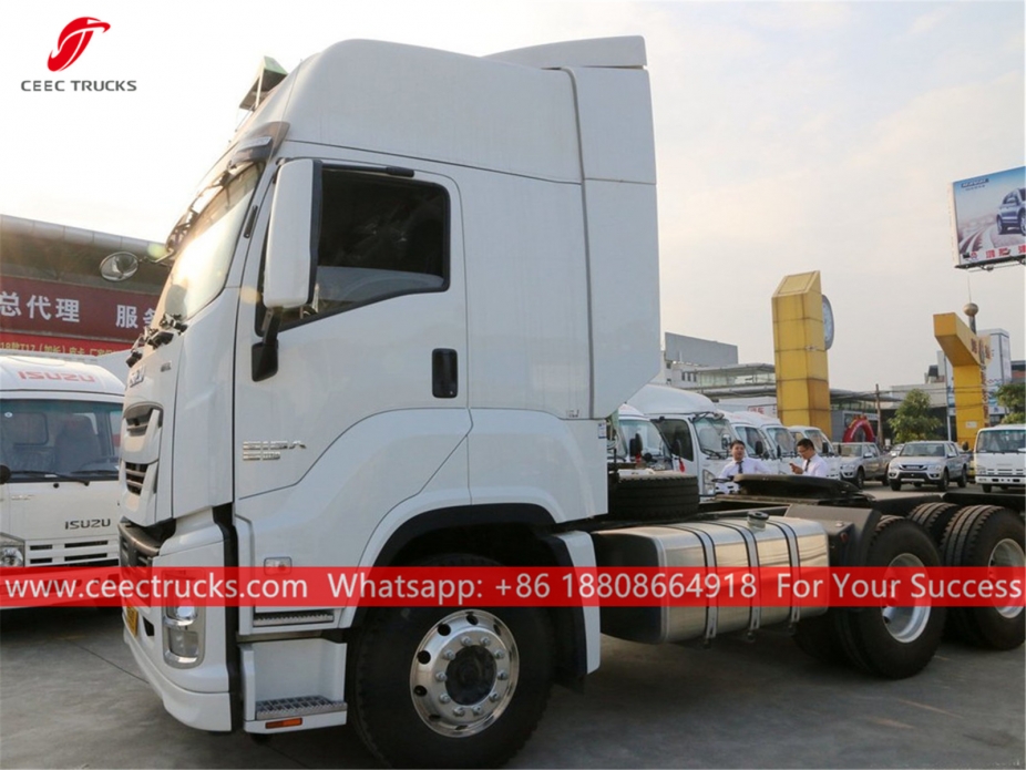 Truk Traktor 6x4 ISUZU GIGA