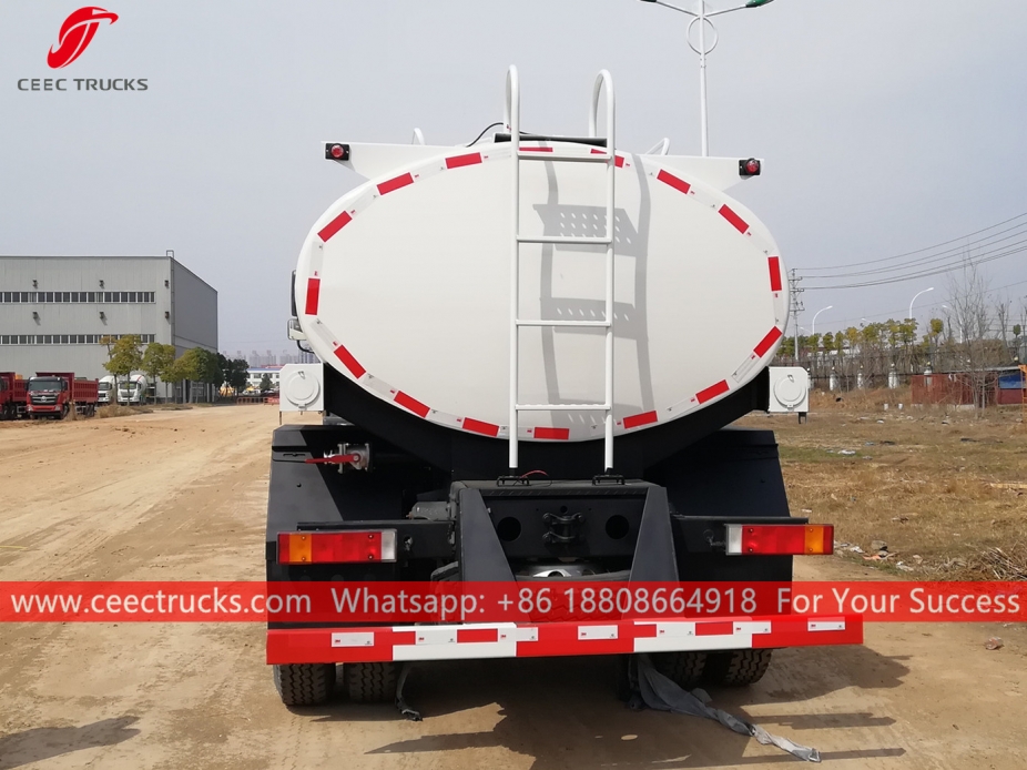 Truk Tangki Air DONGFENG 4x4