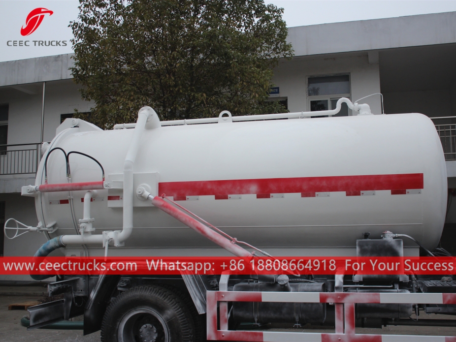 Kapal tanker hisap 10.000 Liter DongFeng