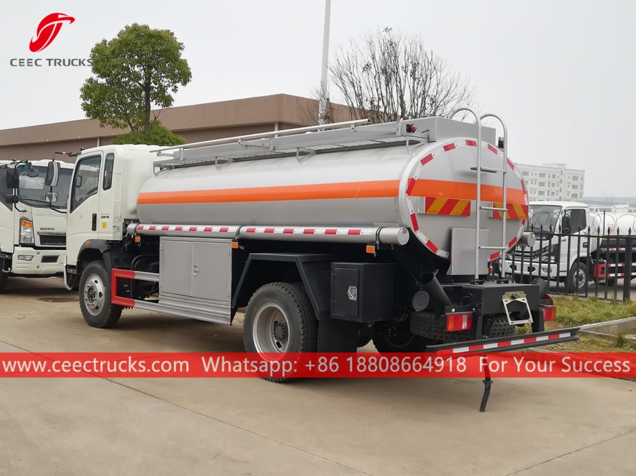 SINOTRUK HOWO Truk Tangki Bahan Bakar 6CBM