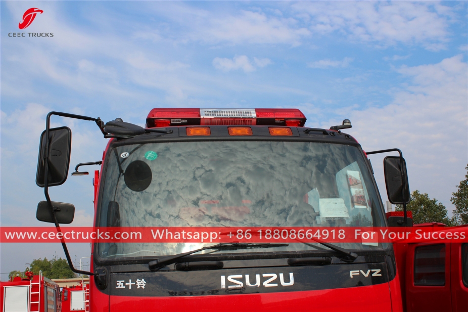 Truk Pemadam Kebakaran Busa ISUZU FVZ