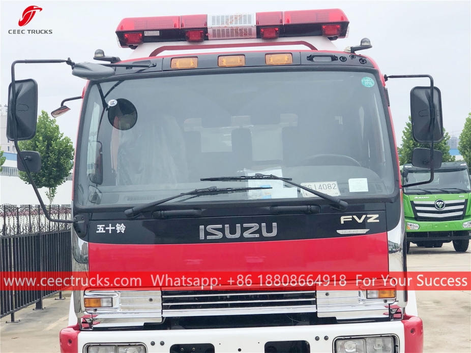 Truk Pemadam Kebakaran Busa Air ISUZU 12CBM