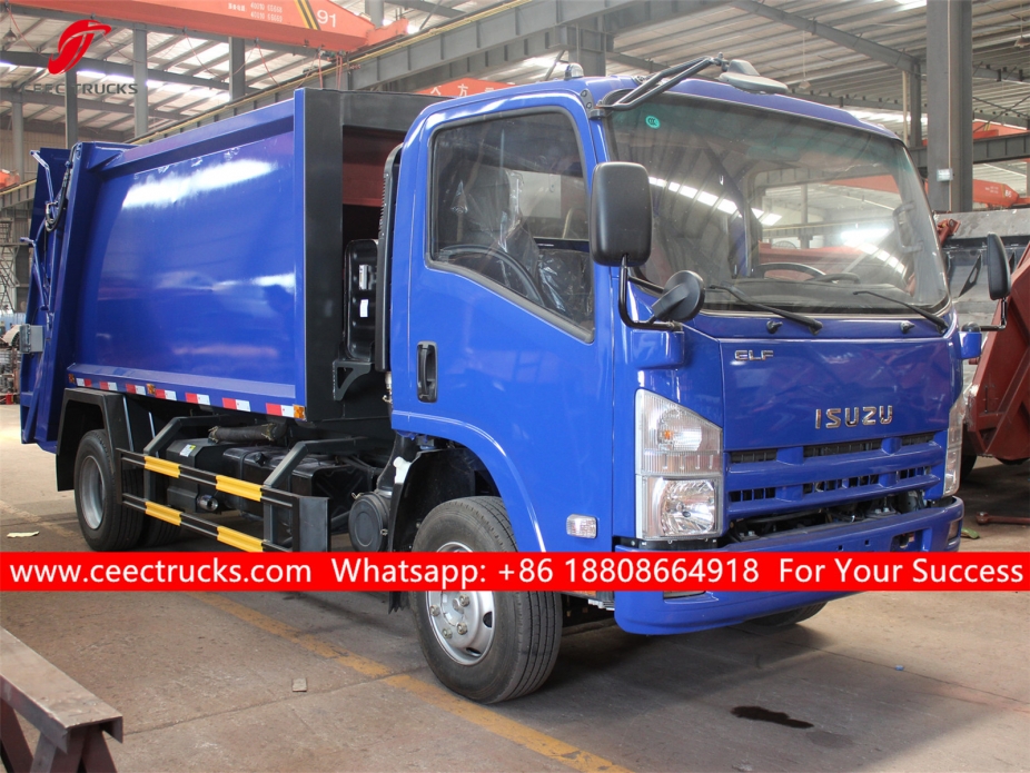 Pemadat Sampah ISUZU 8 CBM