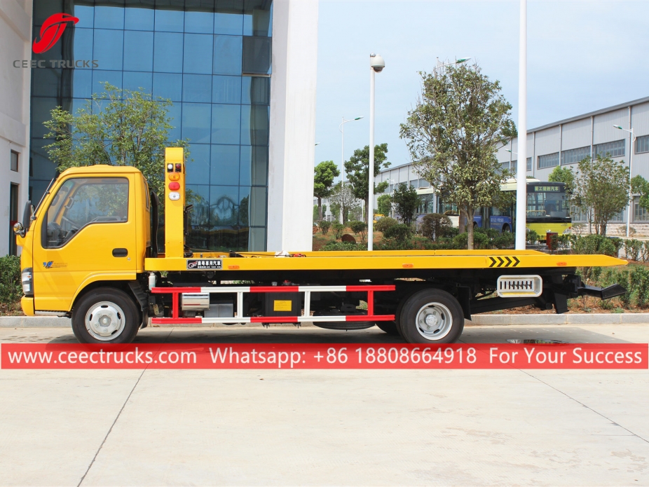 Truk derek flatbed 3Ton ISUZU