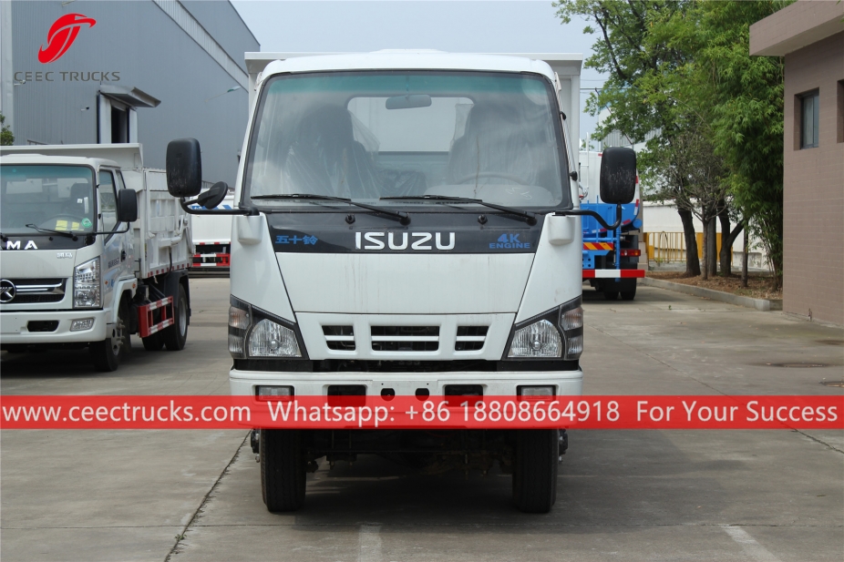 Truk sampah off-road ISUZU