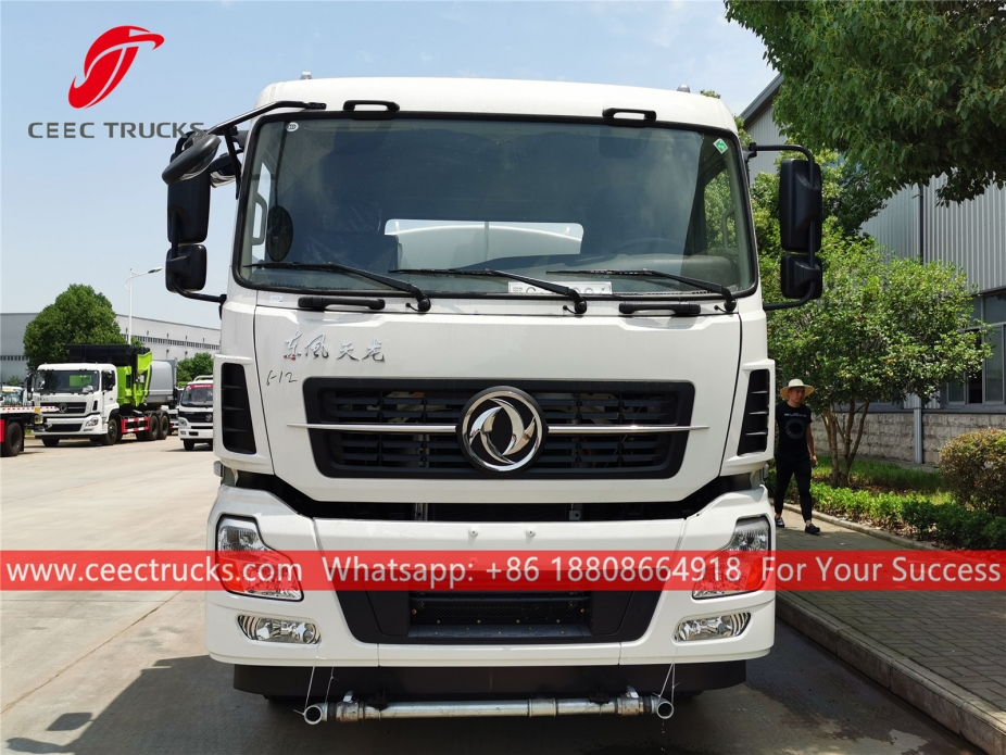 Truk Penyiraman Air Dongfeng 6x4