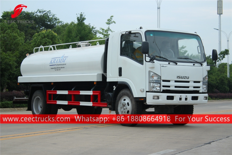 Truk Pengangkut Air ISUZU