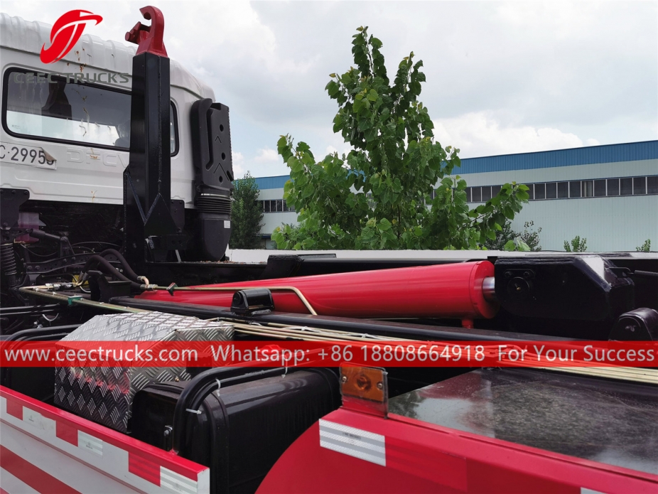 Truk pemuat Dongfeng Hook