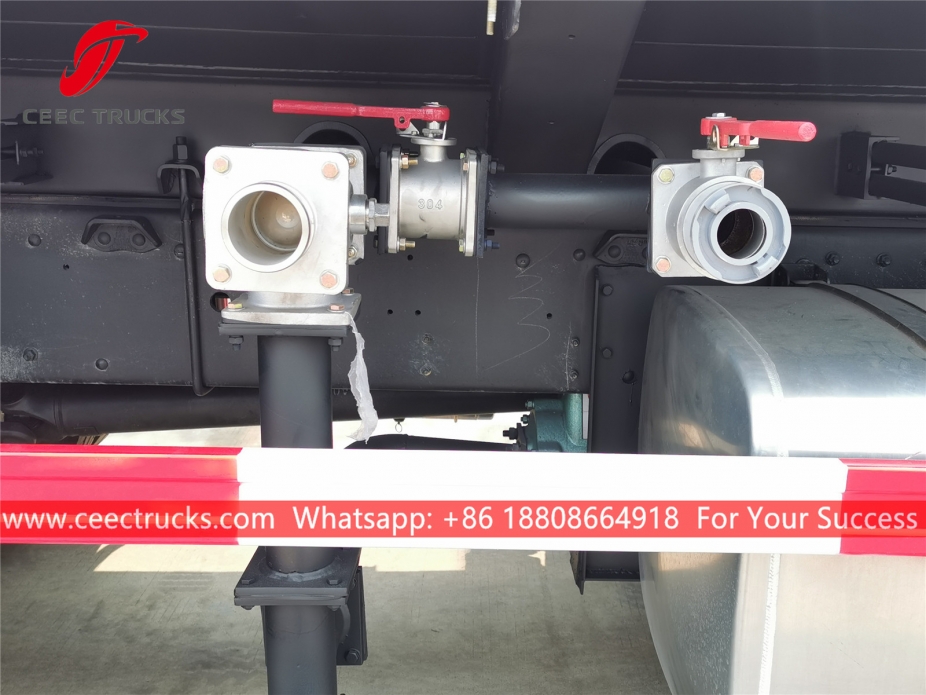 Truk tangki air FOTON 20CBM