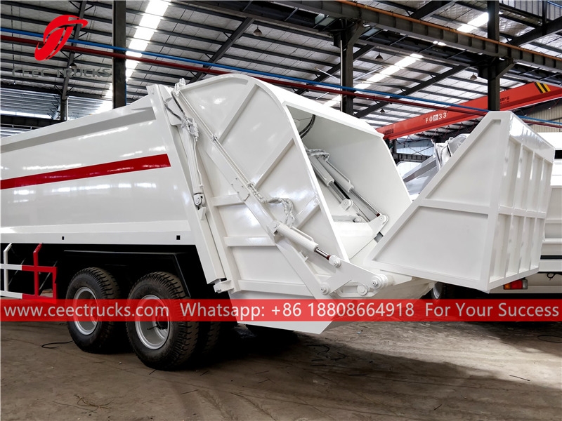 Truk pemadat sampah ISUZU 16CBM