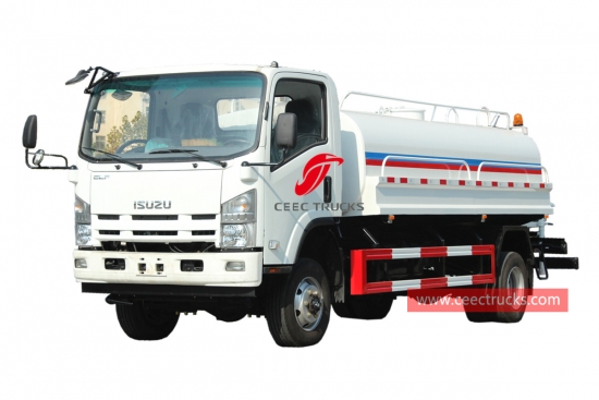 ISUZU 4×4 water sprinkler truck