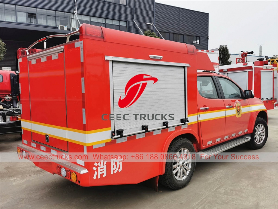 ISUZU 4WD pickup fire fighting truck