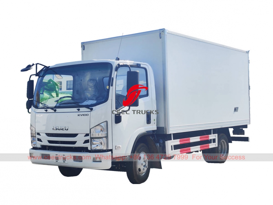 ISUZU ELF refrigerated lorry