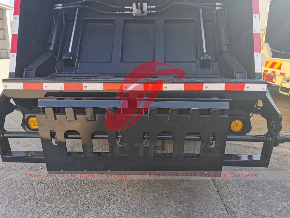 HOWO garbage compression truck for sale