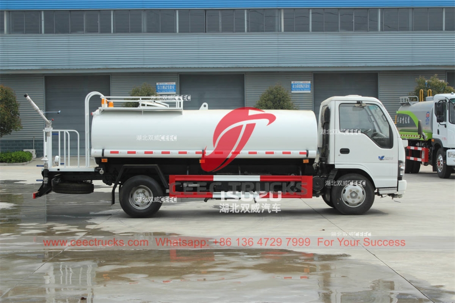 ISUZU 600P 130HP stainless steel water tanker truck