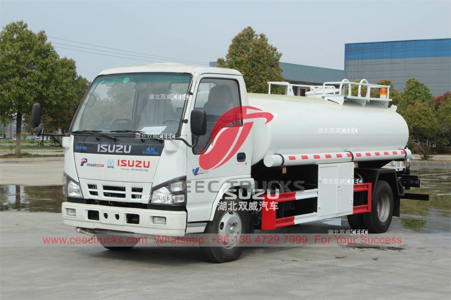 ISUZU 600P 130HP stainless steel water tanker truck