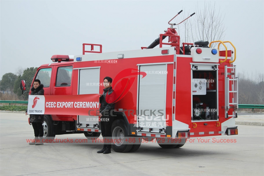 ISUZU 100P 98HP water and foam fire fighting truck on sale