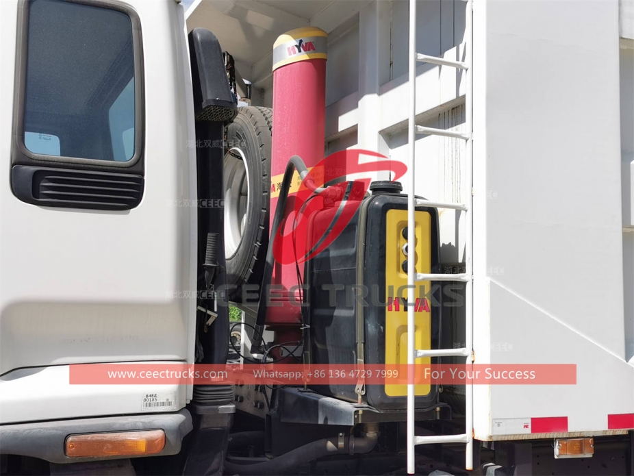 ISUZU 10 wheels tipper truck for sale